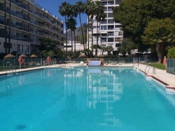 Del Parque Flats Alay Beach